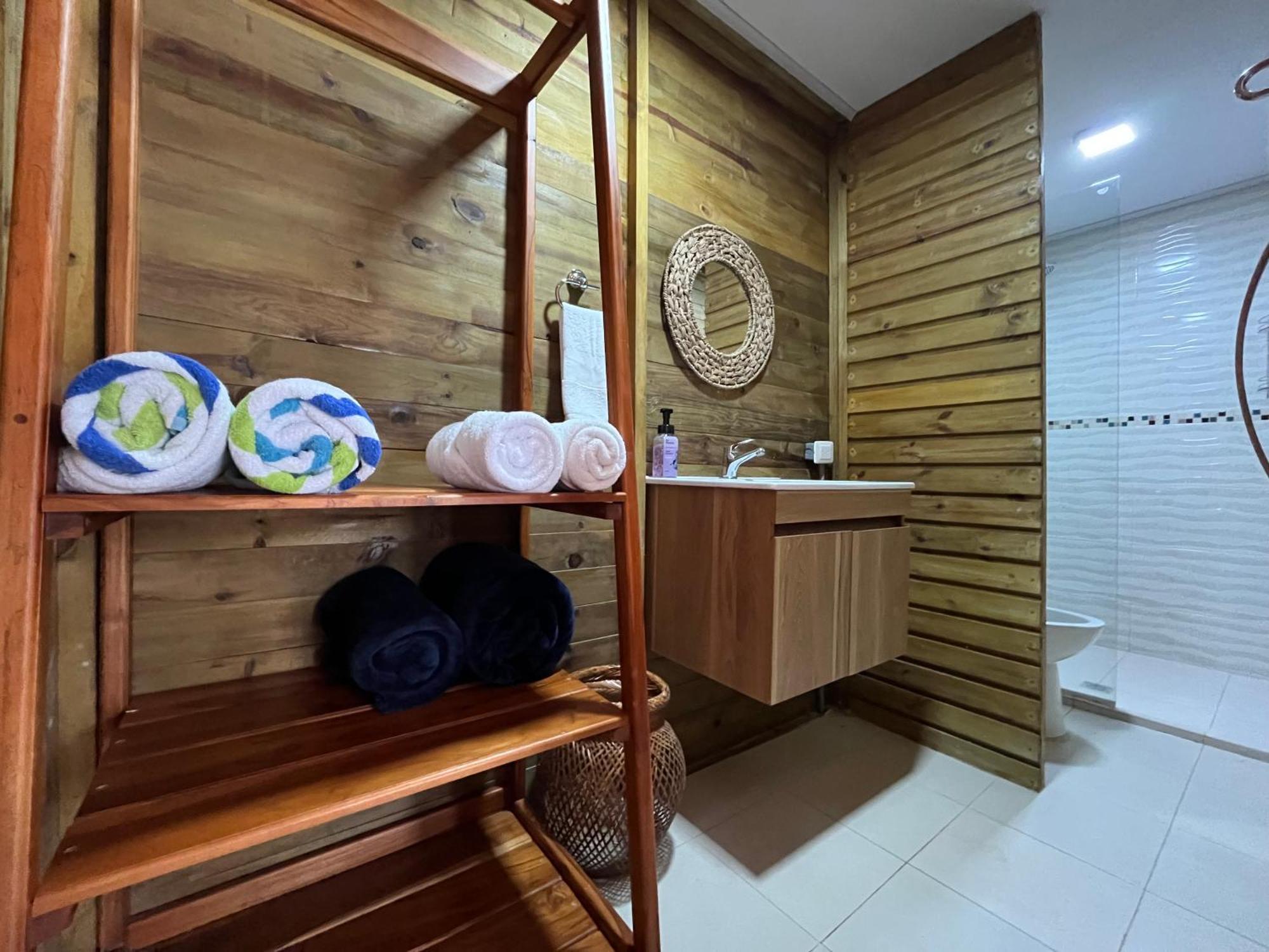 Hotel Carey Beach Isla Barú Екстериор снимка